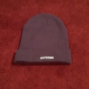 Supreme nike beanie